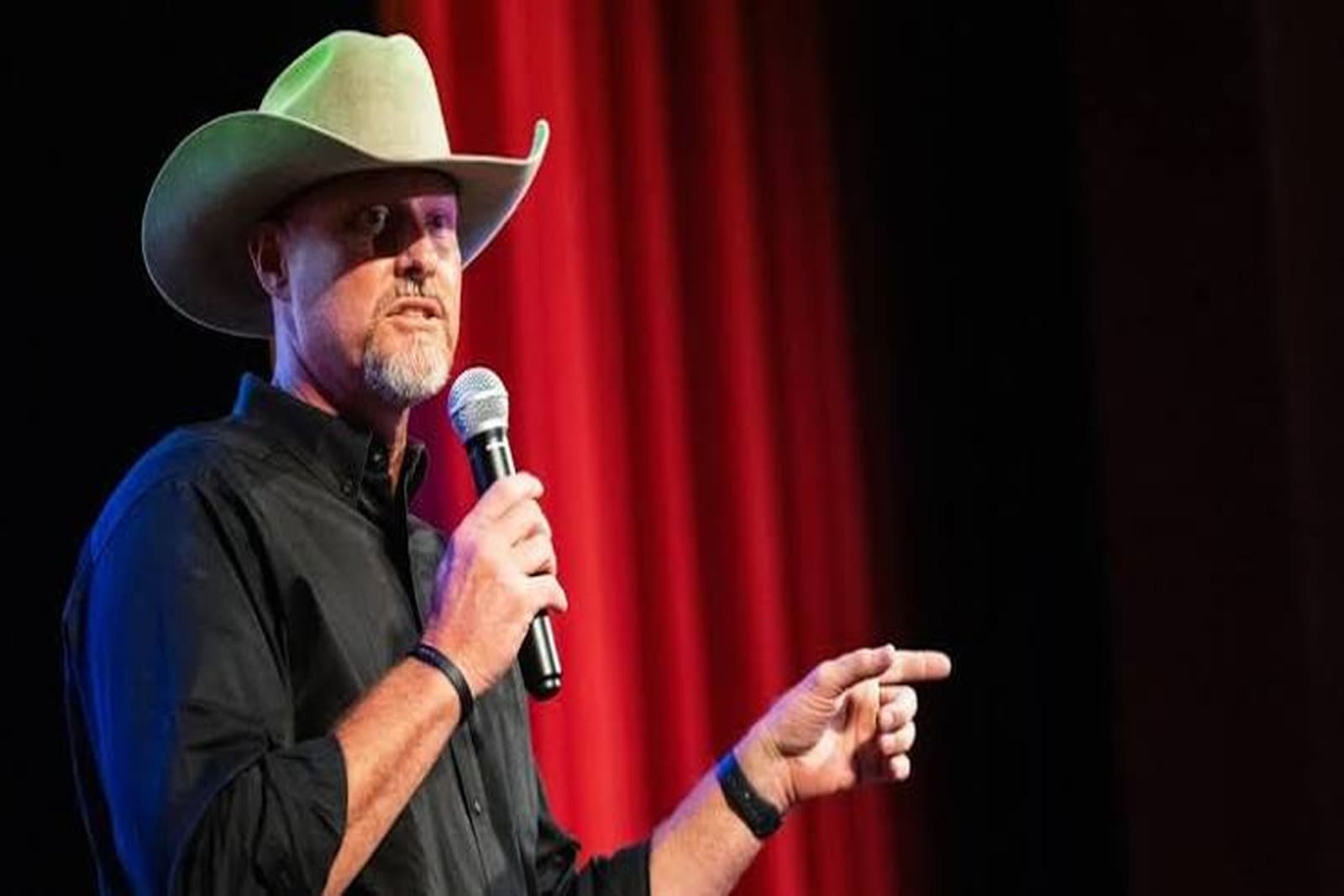When the Scandal Is the Candidate Himself